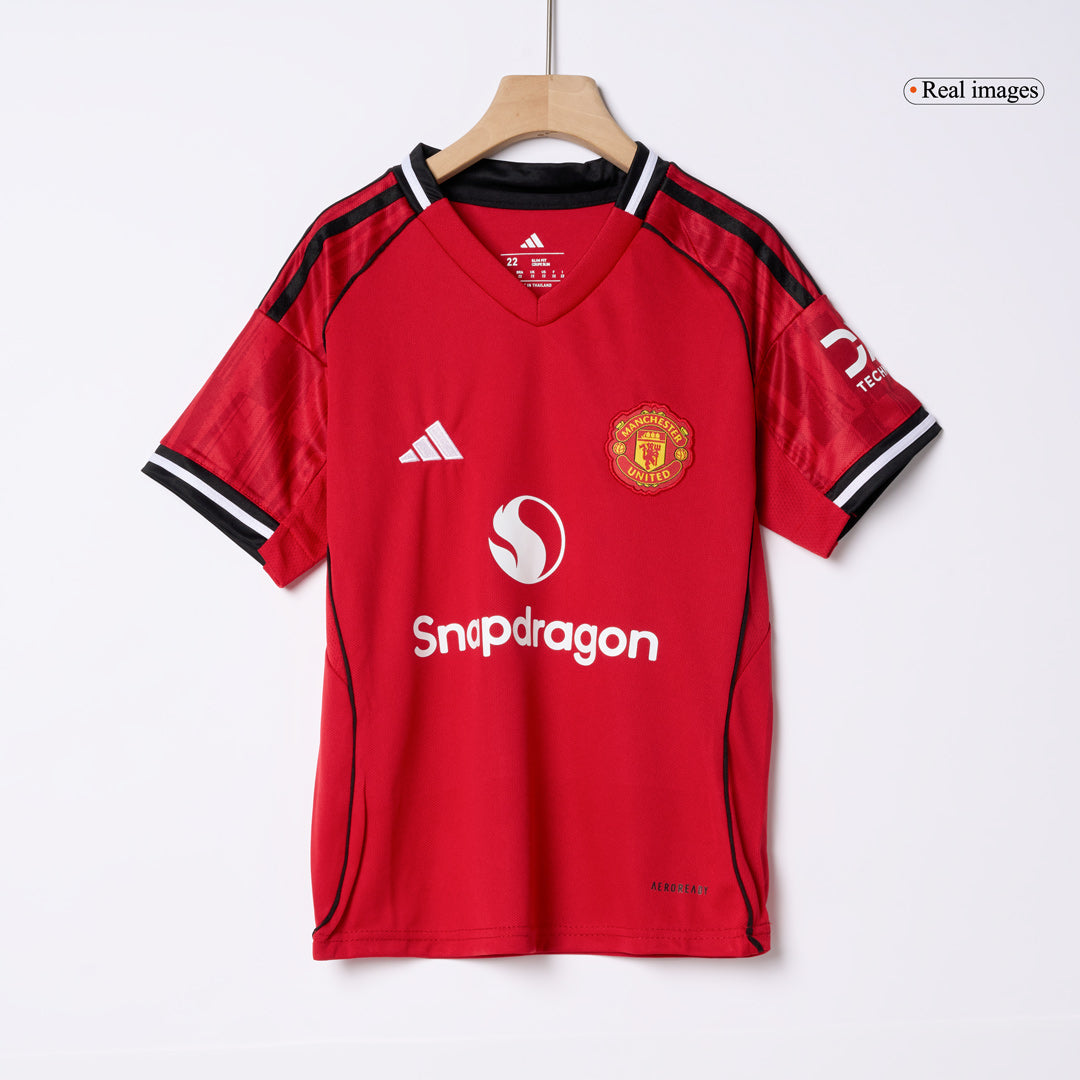 Manchester United 2025/26 Koti Lasten täydellinen peliasu