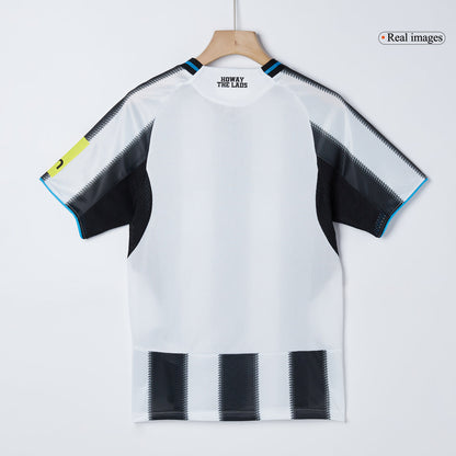 Newcastle United 2025/26 Koti Pelipaita (Player Version) Miesten