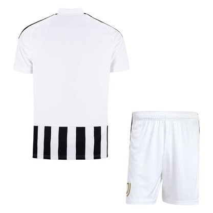Juventus 2026/27 Koti Pelipaitasetti Miesten