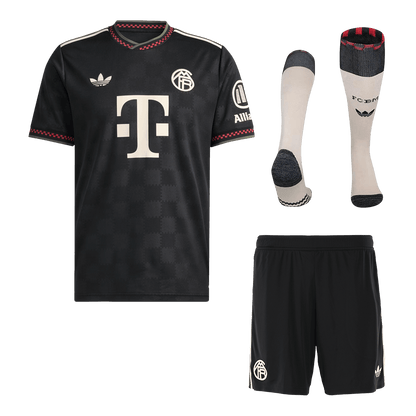 Bayern Munich 2025/26 Kolmas Täydellinen peliasu Miesten