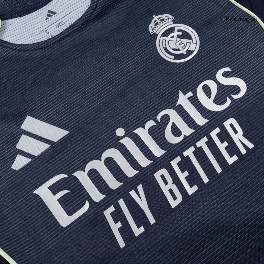 Real Madrid 2025/26 Vieras Pelipaita (Player Version) Miesten VINI JR. #7 [PREMIUM]