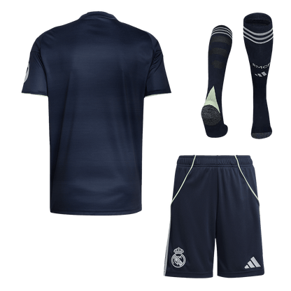 Real Madrid 2025/26 Vieras Täydellinen peliasu Miesten [PREMIUM]