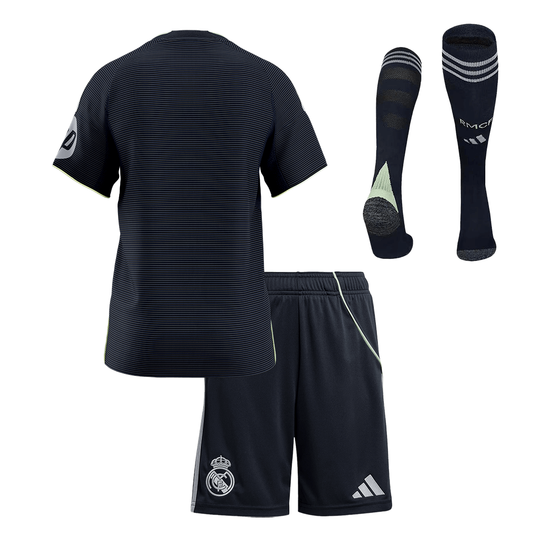 Real Madrid 2025/26 Vieras Lasten täydellinen peliasu [PREMIUM]